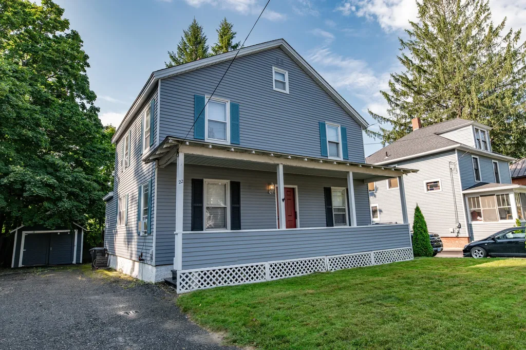 22 Sanger Avenue Waterville ME 04901