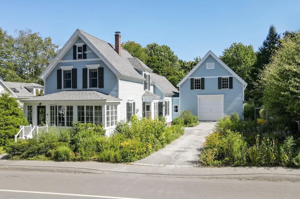 12 Union Street Camden ME 04843