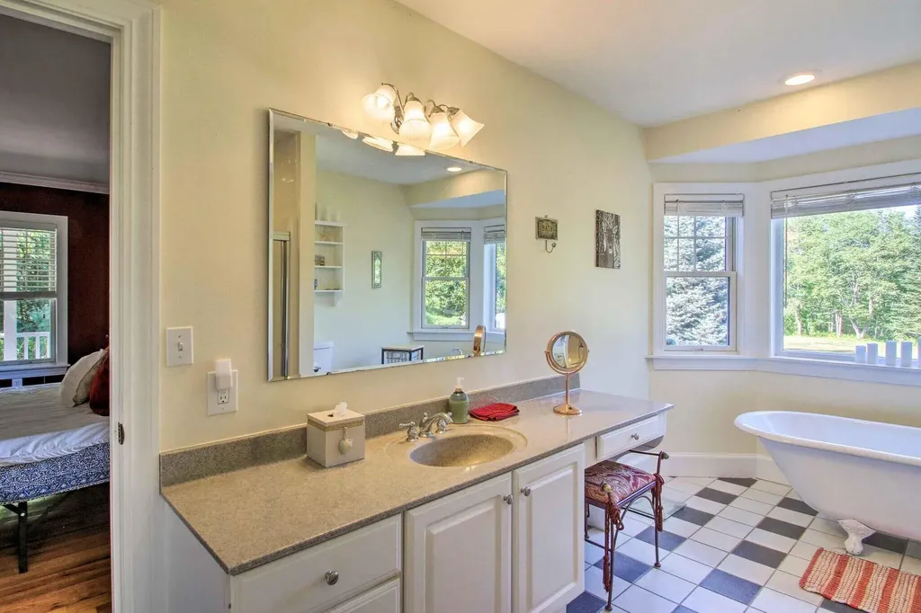 649 Walnut Hill Road North Yarmouth ME 04097