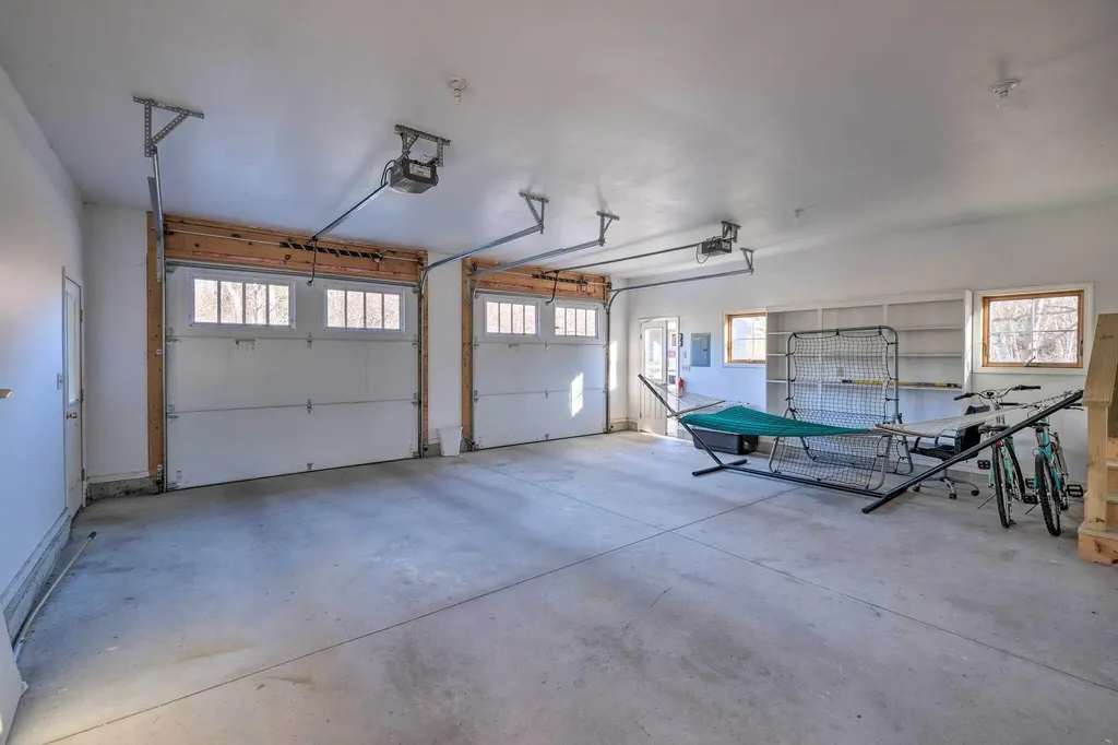 649 Walnut Hill Road North Yarmouth ME 04097