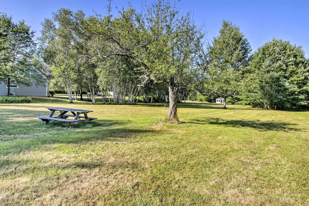 649 Walnut Hill Road North Yarmouth ME 04097