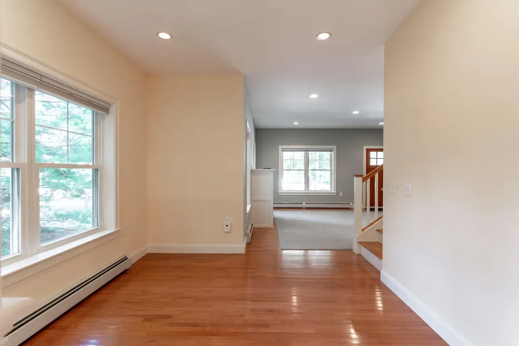 30 Harvest Ridge Road Freeport ME 04032
