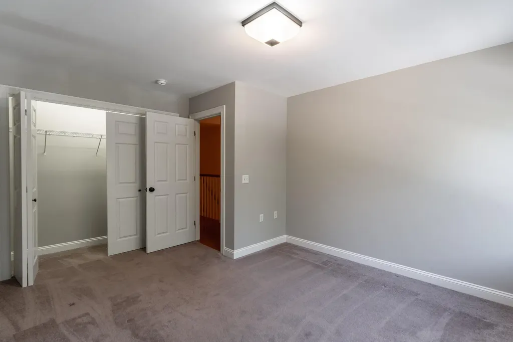 30 Harvest Ridge Road Freeport ME 04032
