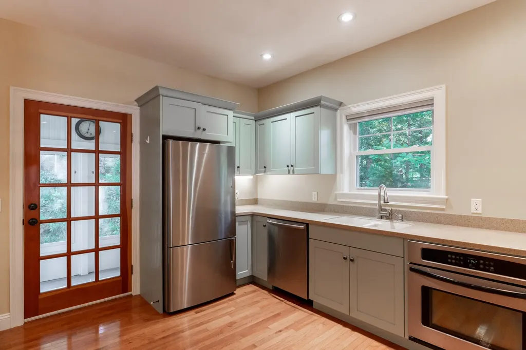 30 Harvest Ridge Road Freeport ME 04032