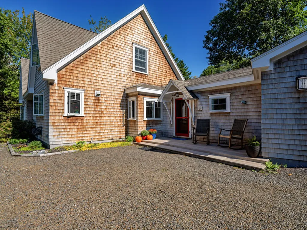 29 Boulder Hill Road Saint George ME 04860