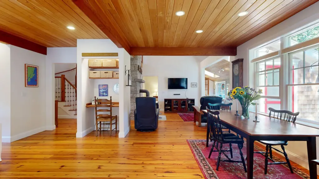 29 Boulder Hill Road Saint George ME 04860