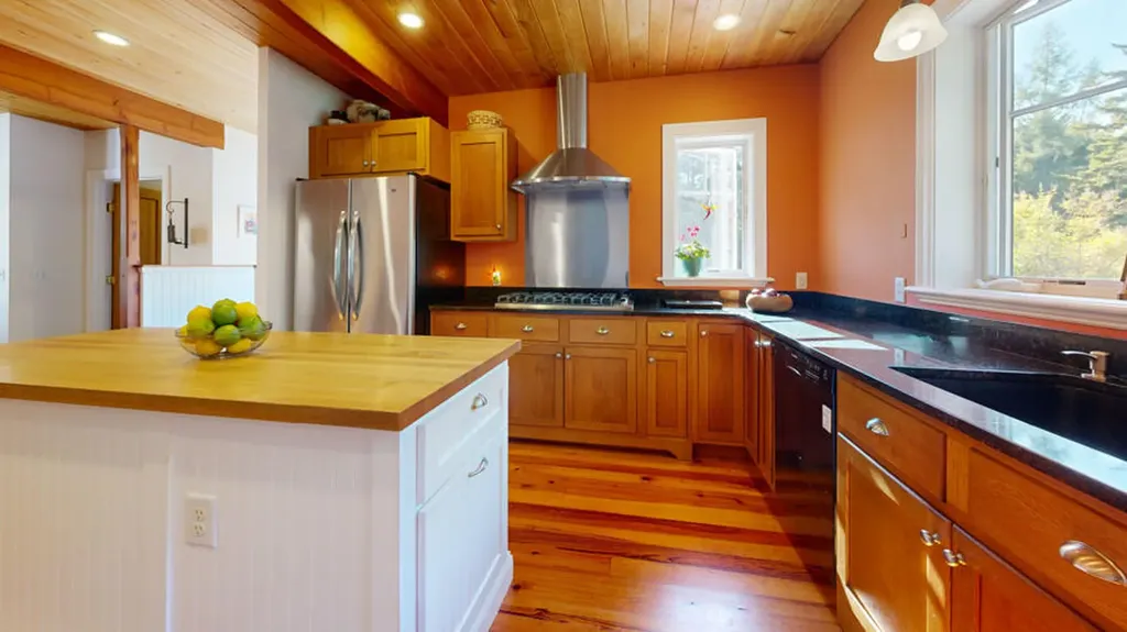 29 Boulder Hill Road Saint George ME 04860