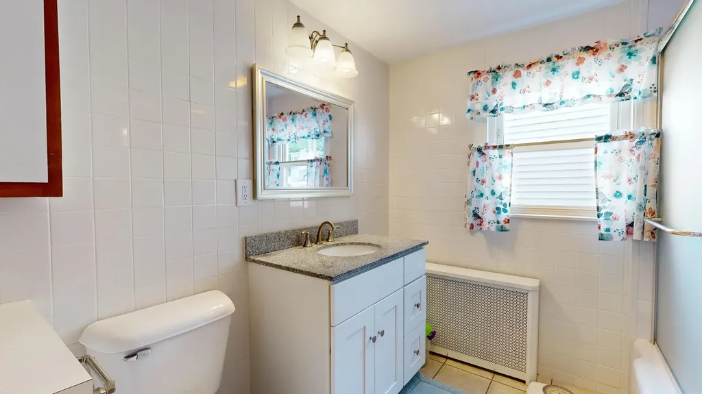 28 Newman Street Lewiston ME 04240