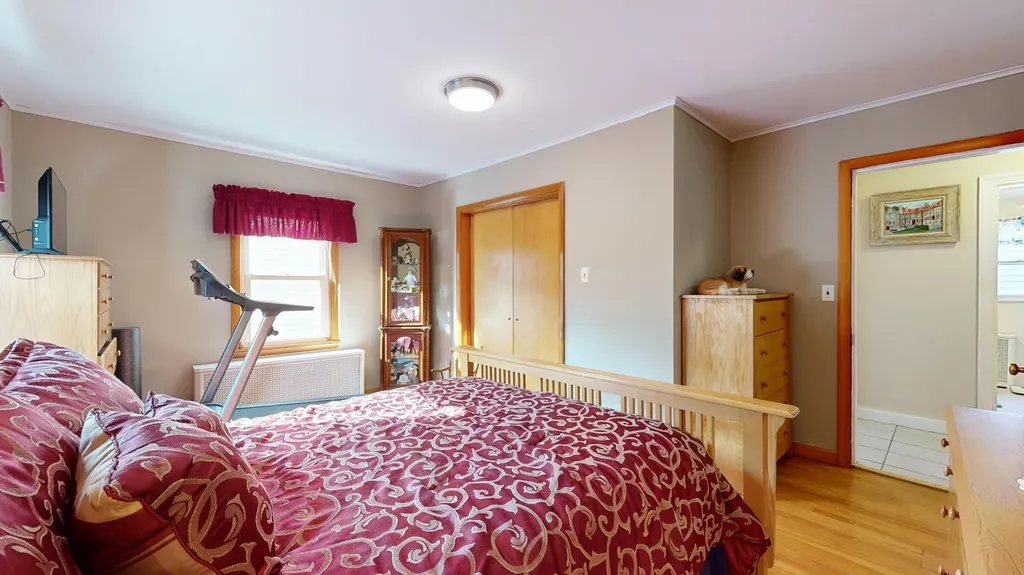 28 Newman Street Lewiston ME 04240
