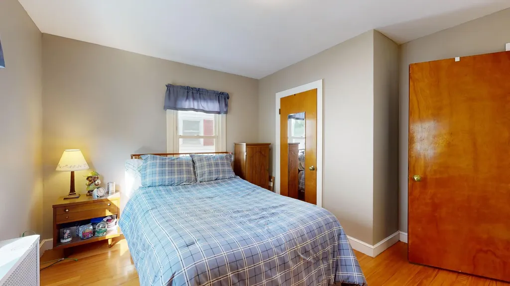 28 Newman Street Lewiston ME 04240