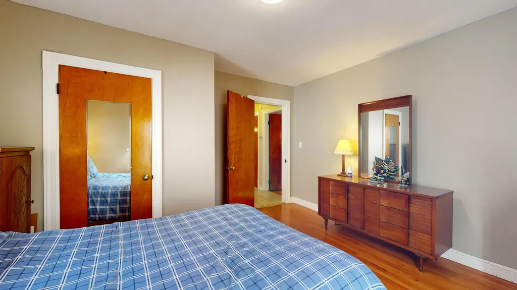 28 Newman Street Lewiston ME 04240