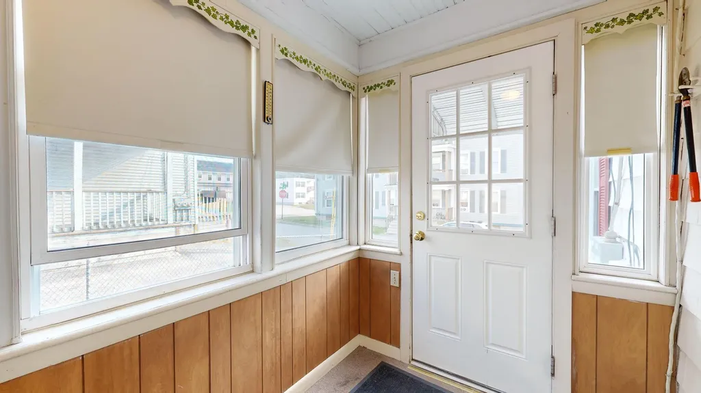 28 Newman Street Lewiston ME 04240
