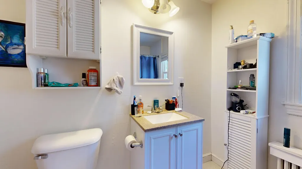 28 Newman Street Lewiston ME 04240