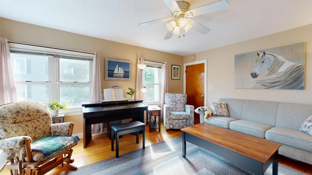 28 Newman Street Lewiston ME 04240