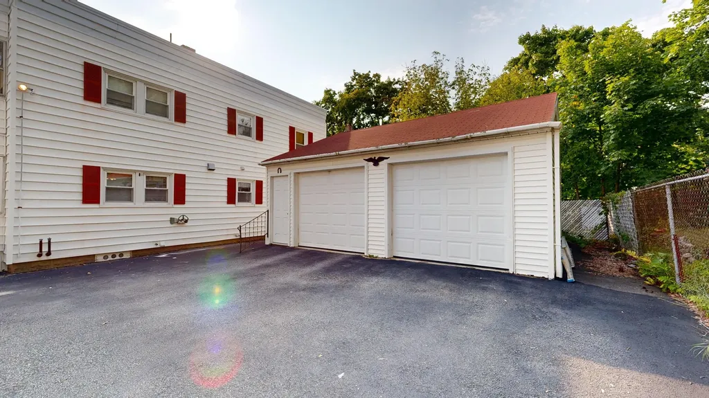 28 Newman Street Lewiston ME 04240
