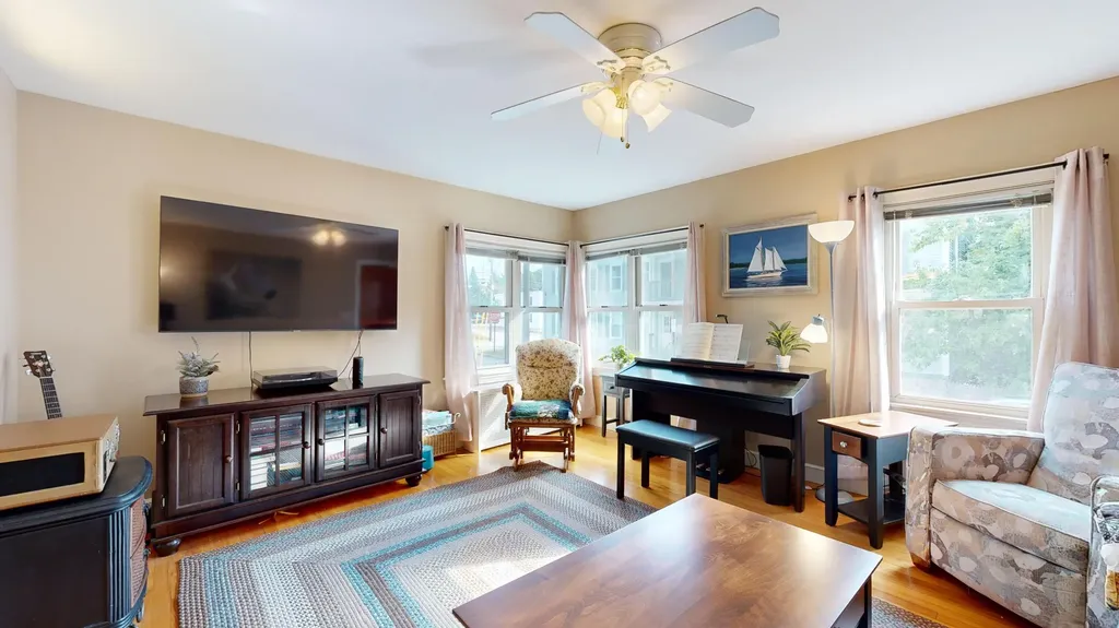 28 Newman Street Lewiston ME 04240