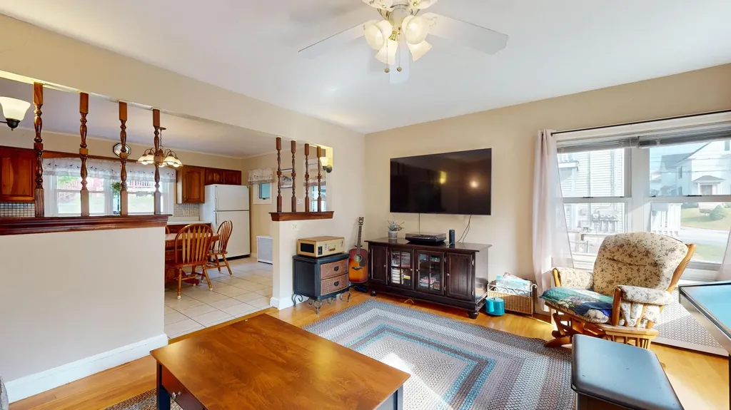 28 Newman Street Lewiston ME 04240