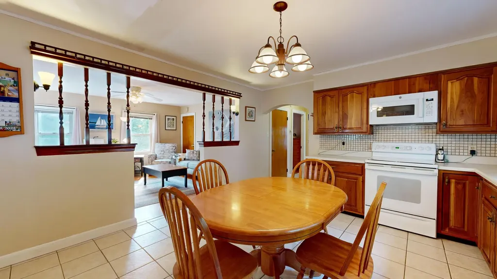 28 Newman Street Lewiston ME 04240