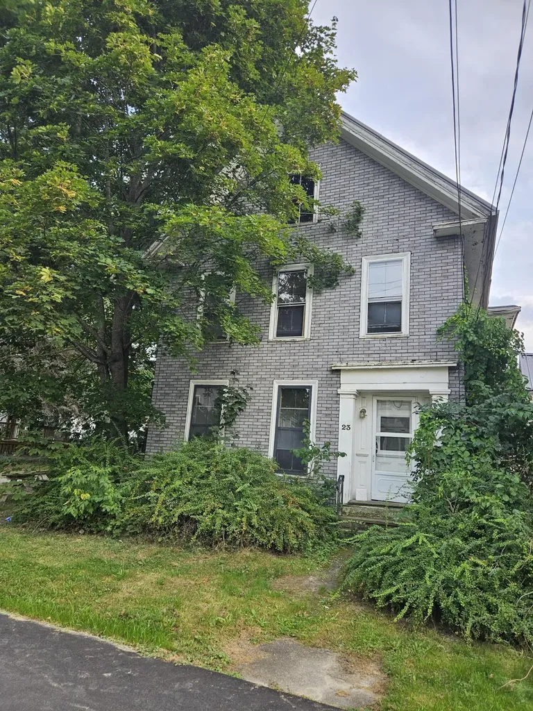 23 Jefferson Street Bangor ME 04401