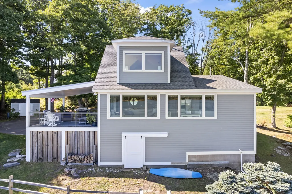 7 Chase Lane Brunswick ME 04011