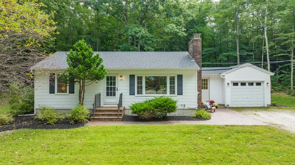 104 Merrill Road Gray ME 04039