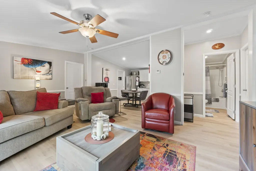 17 Harmony Hill Road Topsham ME 04086
