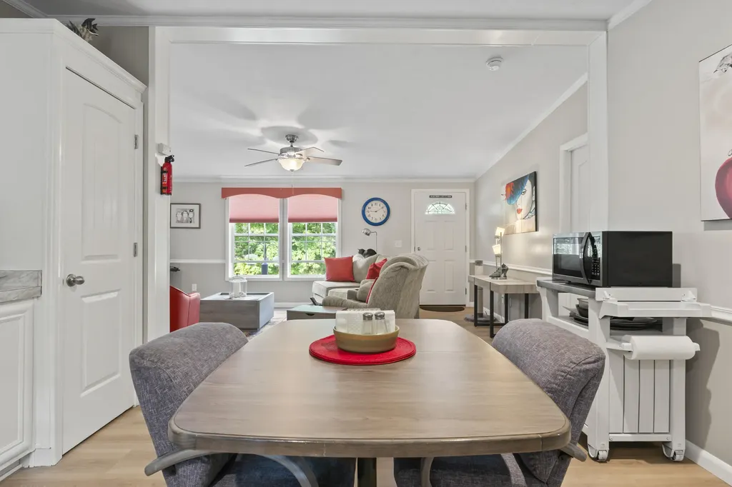 17 Harmony Hill Road Topsham ME 04086