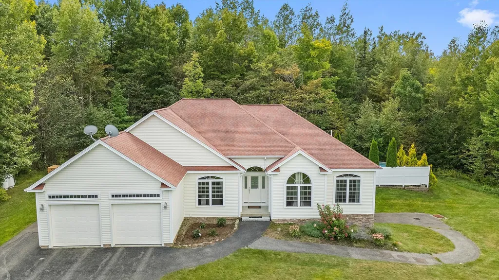 283 Skyline Road Bangor ME 04401