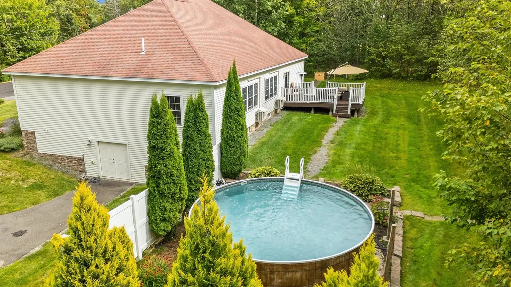 283 Skyline Road Bangor ME 04401