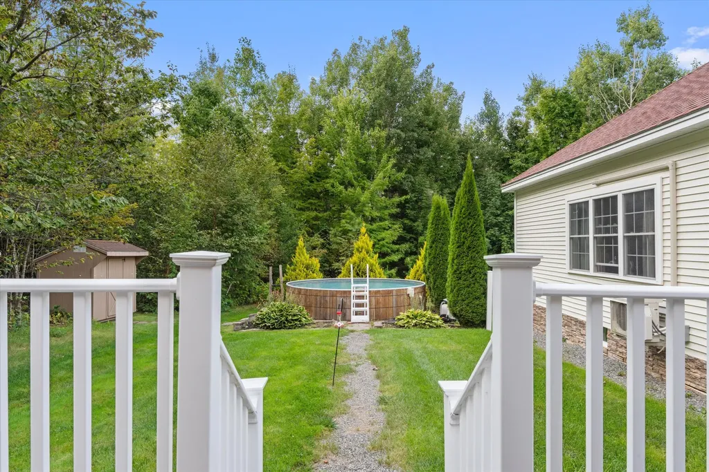 283 Skyline Road Bangor ME 04401