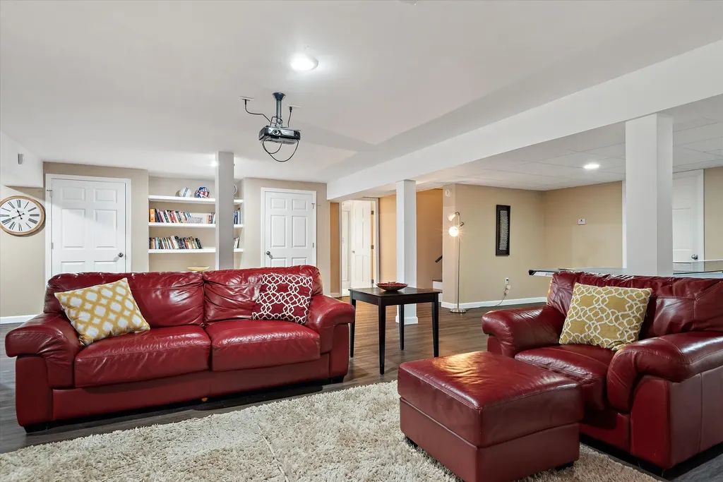 283 Skyline Road Bangor ME 04401