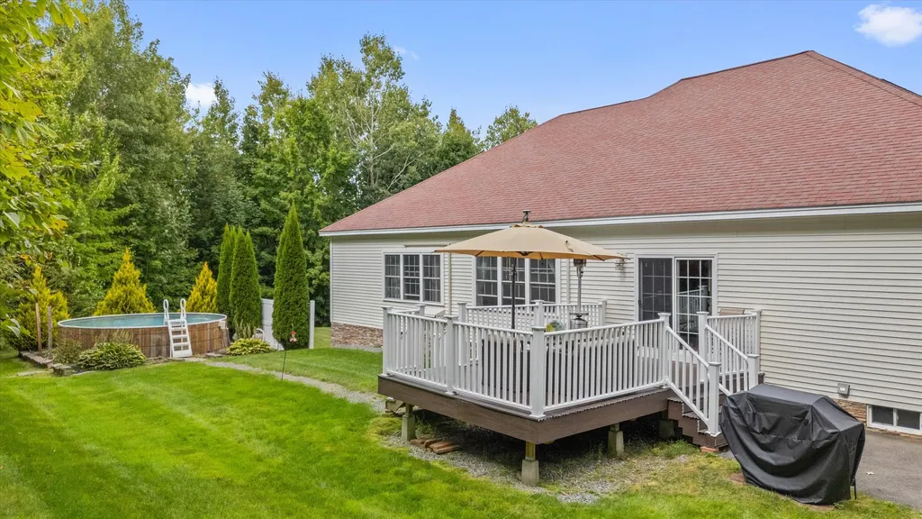 283 Skyline Road Bangor ME 04401