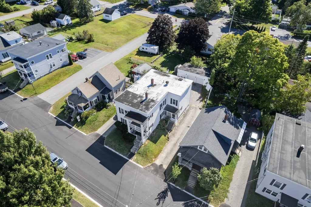 199 Webber Avenue Lewiston ME 04240