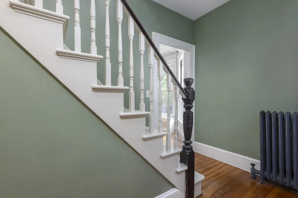 16 Nevens Street Portland ME 04103