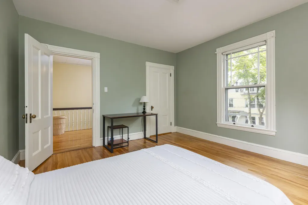16 Nevens Street Portland ME 04103