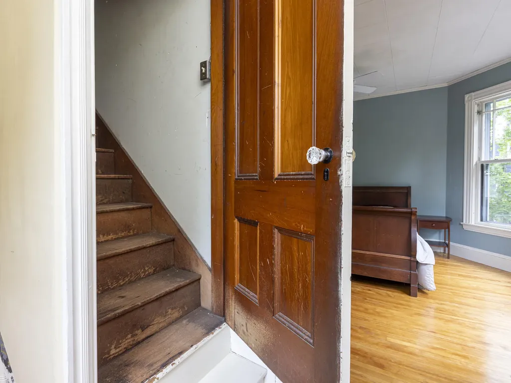 16 Nevens Street Portland ME 04103