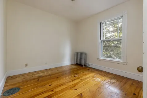 16 Nevens Street Portland ME 04103