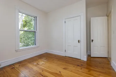 16 Nevens Street Portland ME 04103
