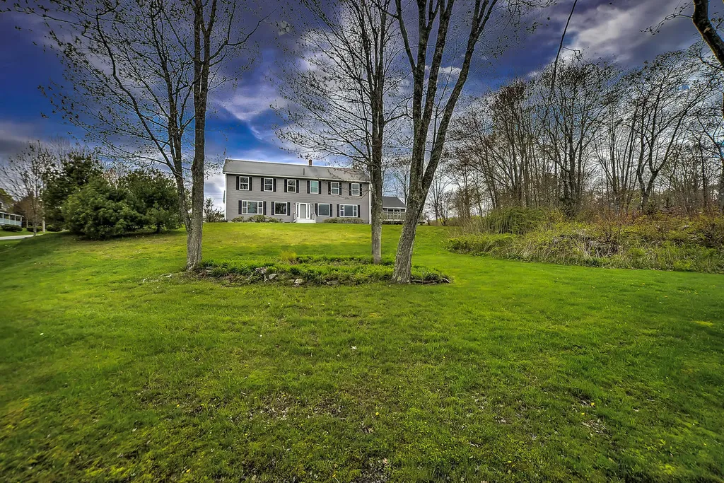 26 Southside Road Bristol ME 04554
