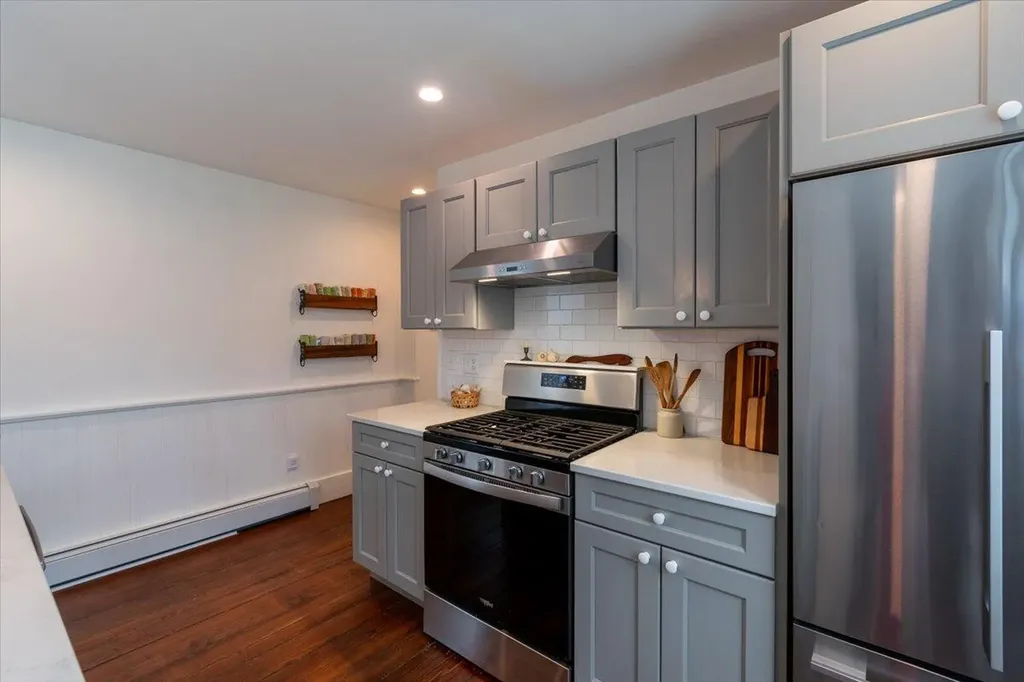 34 Orange Street Rockland ME 04841