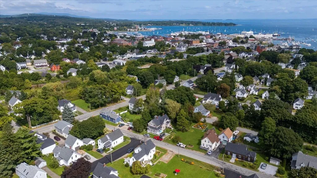 34 Orange Street Rockland ME 04841