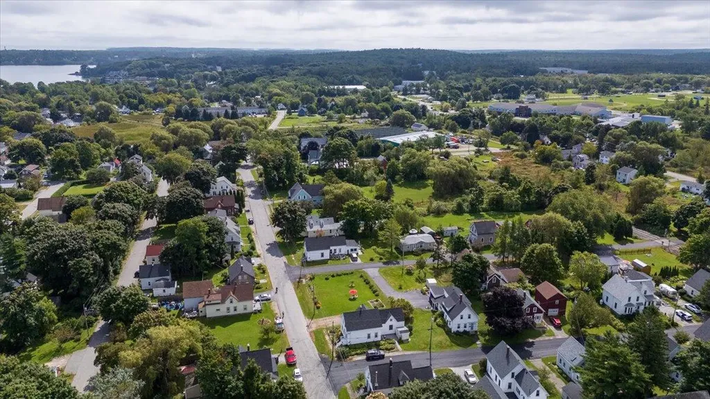 34 Orange Street Rockland ME 04841