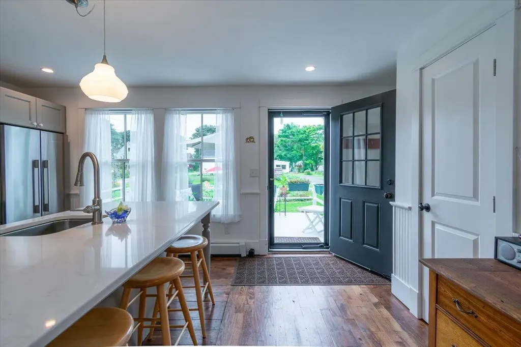 34 Orange Street Rockland ME 04841