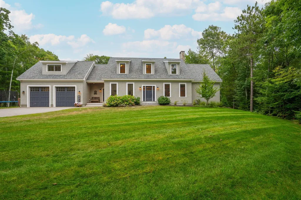 25 New Adams Road Kennebunkport ME 04046