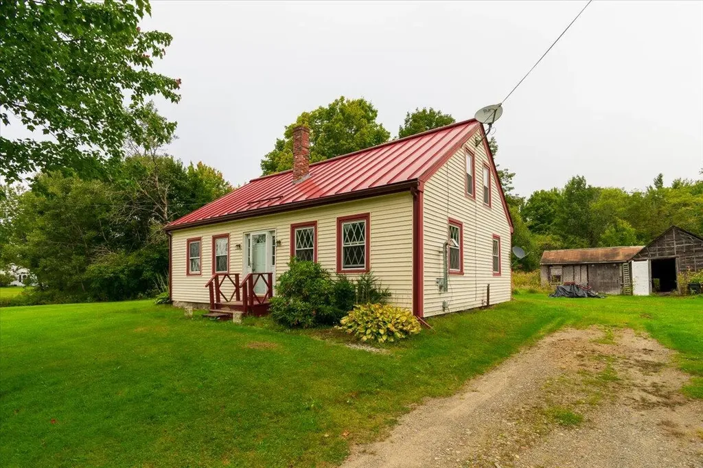 460 Oyster River Road Warren ME 04864