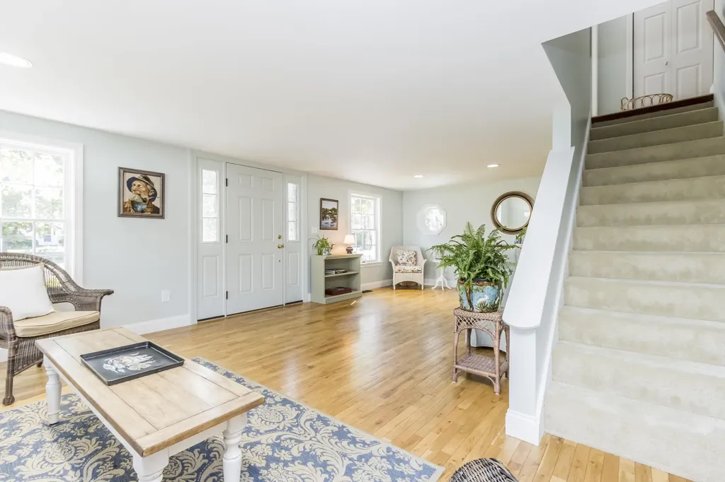 253 Black Point Road Scarborough ME 04074