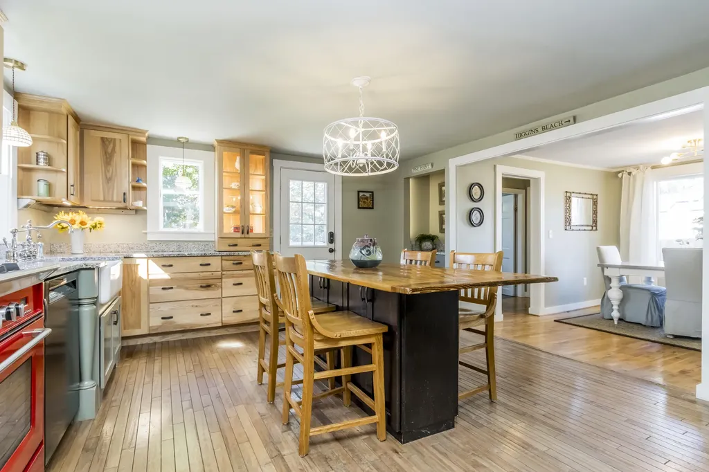 253 Black Point Road Scarborough ME 04074