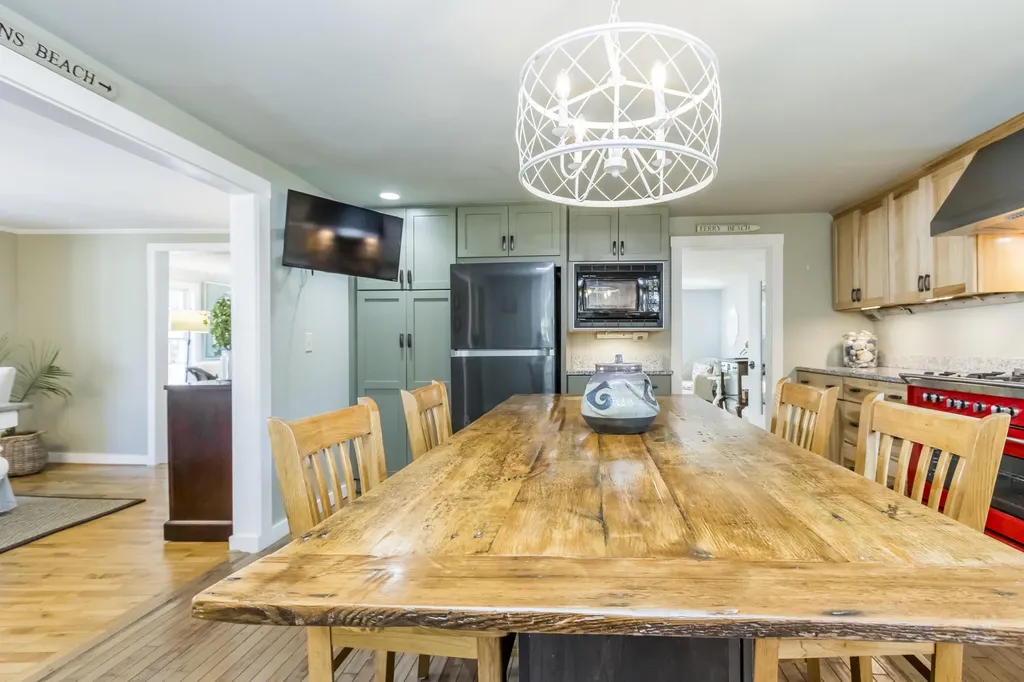 253 Black Point Road Scarborough ME 04074