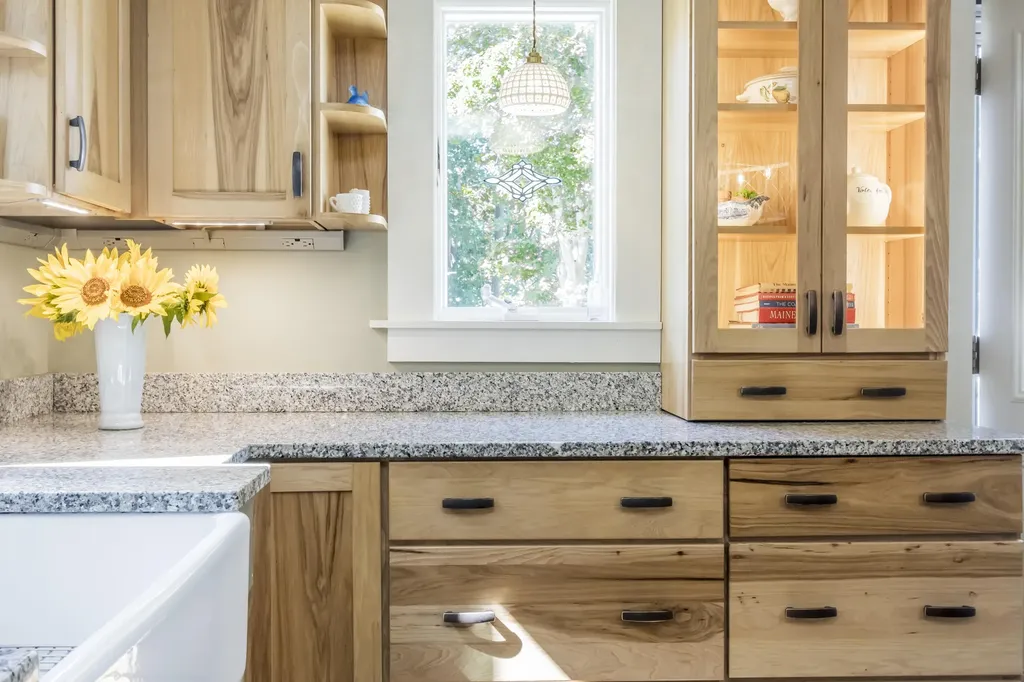 253 Black Point Road Scarborough ME 04074