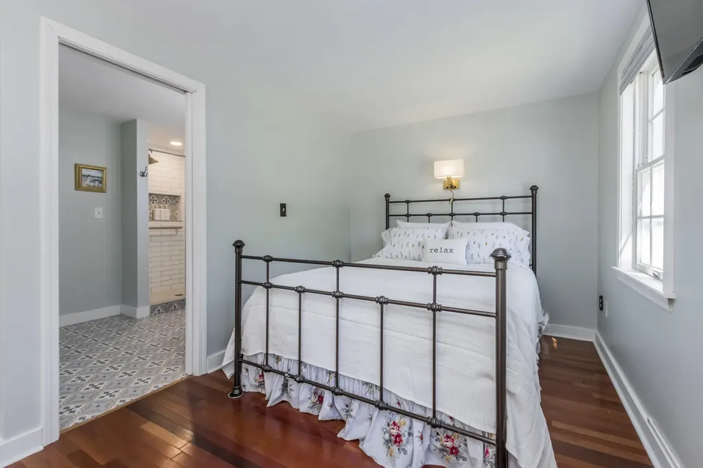 253 Black Point Road Scarborough ME 04074
